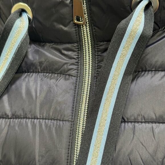 Gerry Weber  Quilted Padded Vest. Navy Blue - Picture 9 of 12